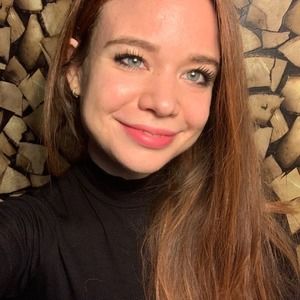 Meet your Posher, Lívia